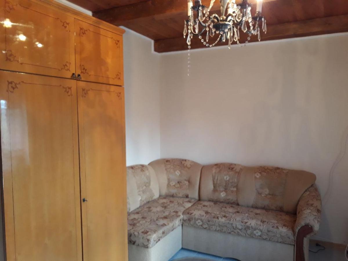 Котедж "Лісовий Затишок" Glubokoye Exterior photo